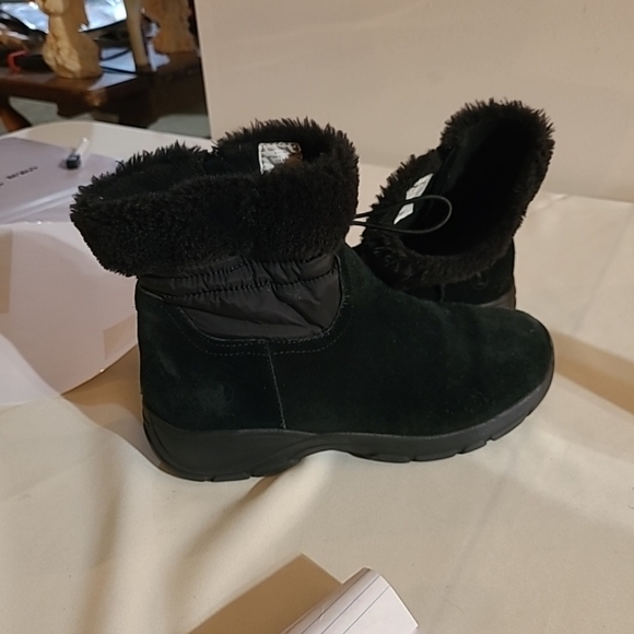 Lands end black women's snow short boots sz 8b, suede/canvas faux fur waterproof - Picture 2 of 12